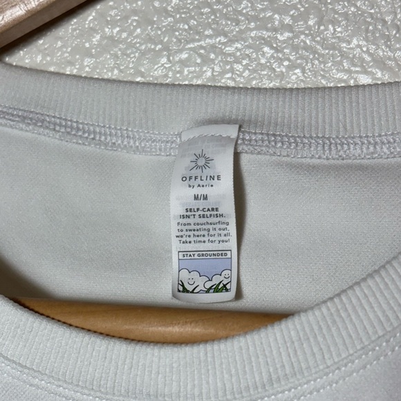 Offline by Aerie Cropped Short Sleeve Stretch Workout Tee | fitness | ribbed | - Picture 2 of 4